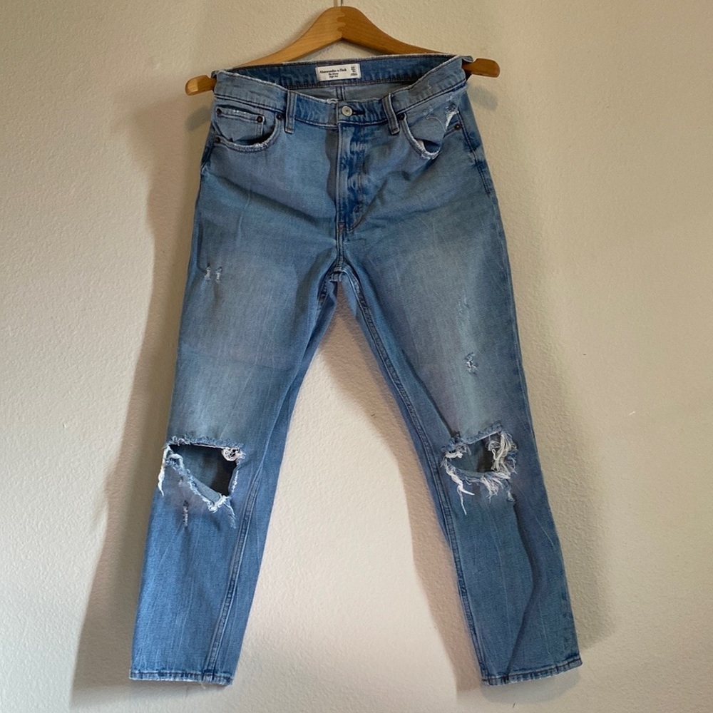 Abercrombie and Fitch The Skinny High Rise Jean Size 27 4r